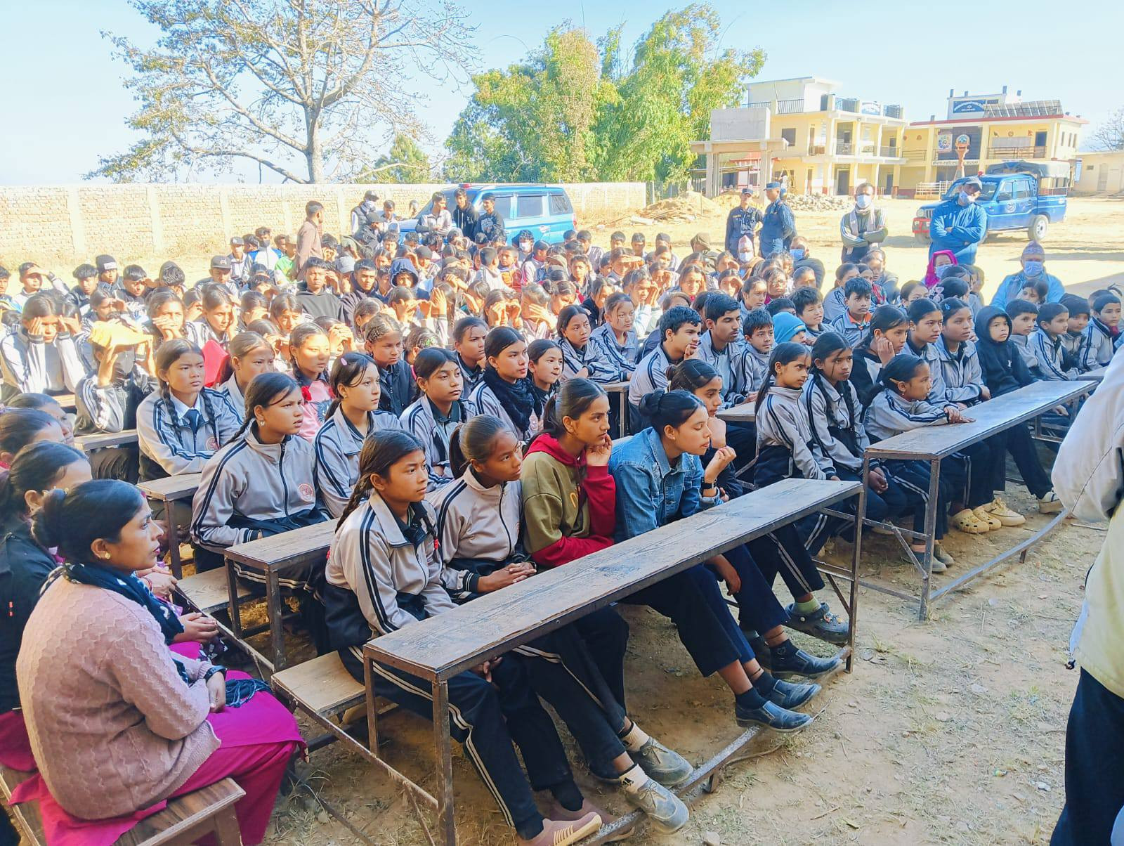 लागू औषध नियन्त्रण सम्बन्धी तीन महिने अभियान अन्तर्गत मिति २०८१ माघ २४ गते युवा लक्षित लागू औषध विरुद्धको सचेतना मुलक कार्यक्रम छत्रदेव गाउँपालिका ४ बल्कोट स्थित श्री महेन्द्र  बिद्याबोध नेत्रलालराममणी माध्यमिक बिद्यालयमा अध्ययनरत विद्यार्थीहरुको सक्रिय स