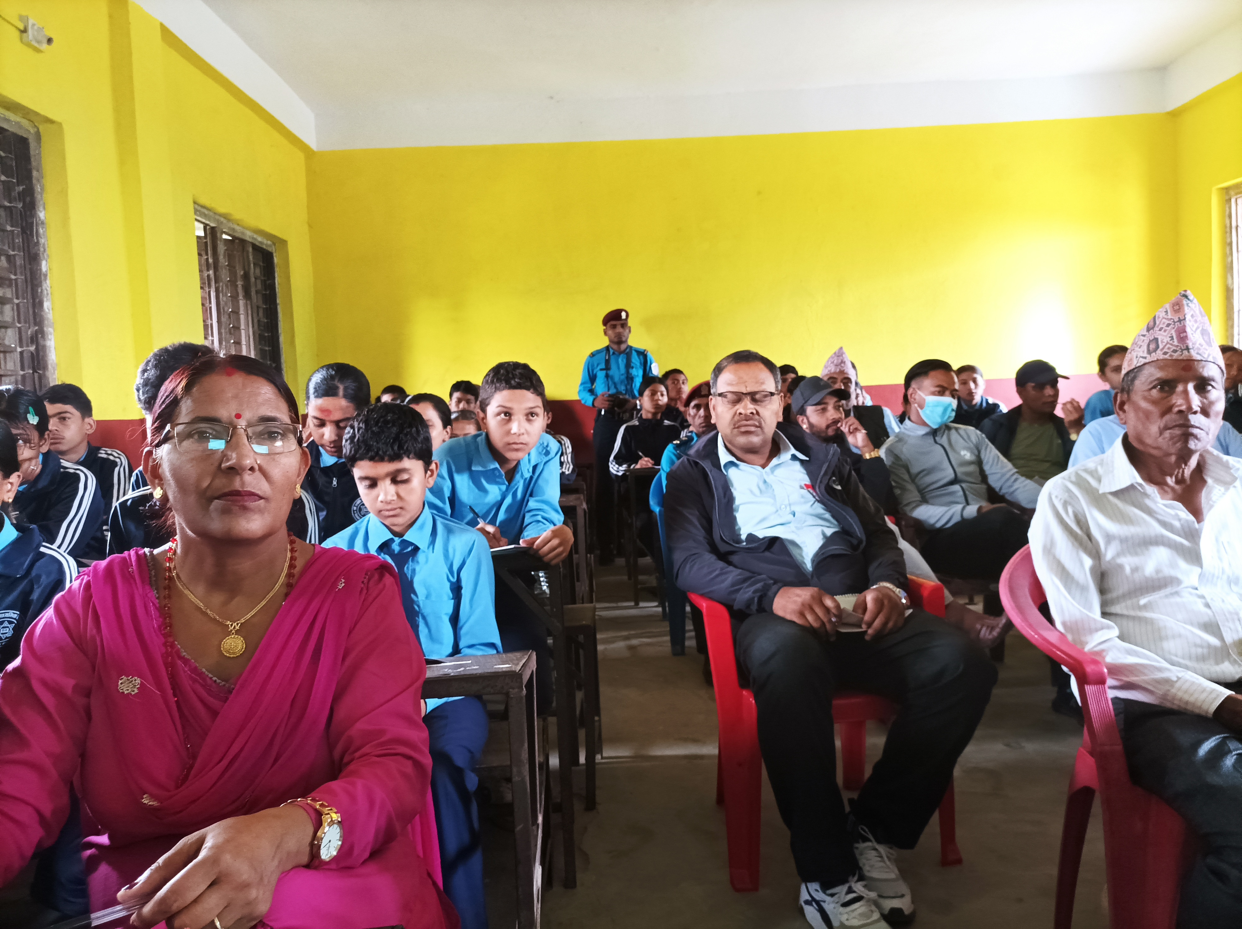 लागू ‍औषध तथा अपराध नियन्त्रण सम्बन्धी अन्तरक्रिया कार्यक्रम सञ्चालन २०८१।०२।२५ गते ज्योति मा‍.वि. शितगं‌गा न.पा. ठाडा, अर्घाखाँची